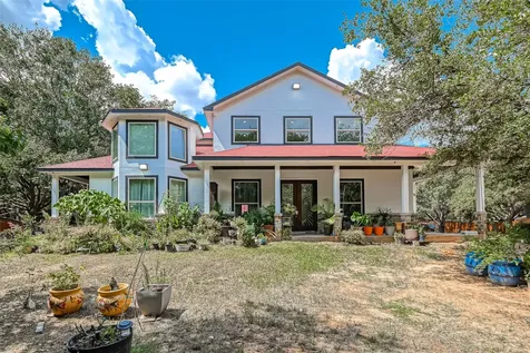 6121 County Road 225 Hungerford TX 77448