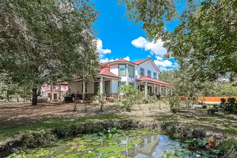6121 County Road 225 Hungerford TX 77448