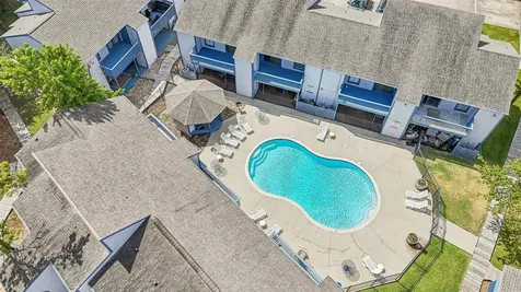 13151 Walden Road 206 Montgomery TX 77356