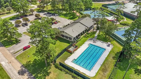 13151 Walden Road 206 Montgomery TX 77356