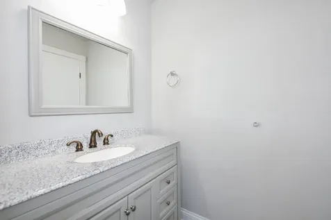 13151 Walden Road 206 Montgomery TX 77356
