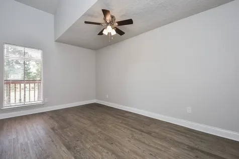 13151 Walden Road 206 Montgomery TX 77356
