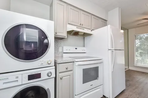 13151 Walden Road 206 Montgomery TX 77356