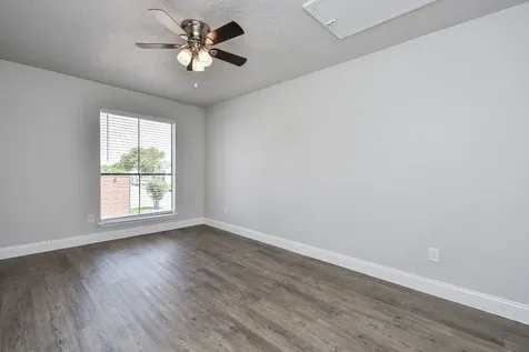 13151 Walden Road 206 Montgomery TX 77356