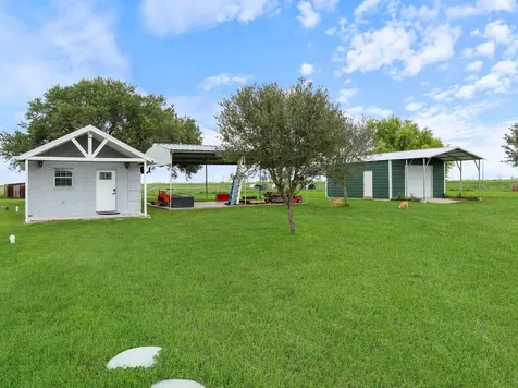 11301 S Fm 441 Road Louise TX 77455