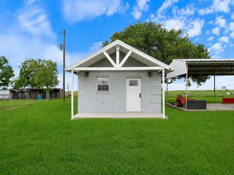 11301 S Fm 441 Road Louise TX 77455