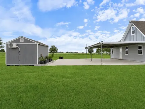 11301 S Fm 441 Road Louise TX 77455
