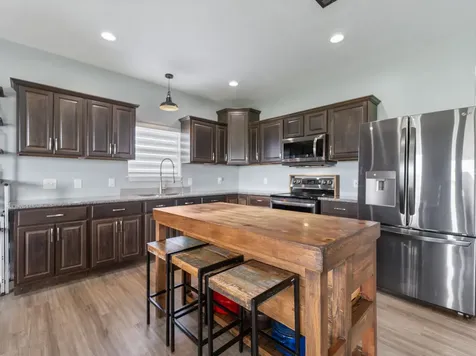 11301 S Fm 441 Road Louise TX 77455