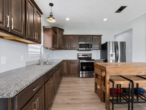 11301 S Fm 441 Road Louise TX 77455
