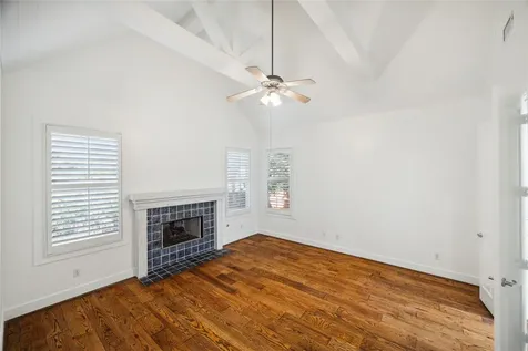 1238 W 22nd Street Houston TX 77008