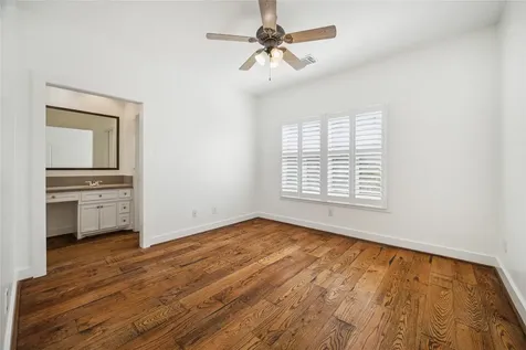 1238 W 22nd Street Houston TX 77008