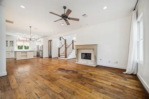 1238 W 22nd Street Houston TX 77008