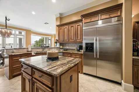 1507 Waterside Drive League City TX 77573