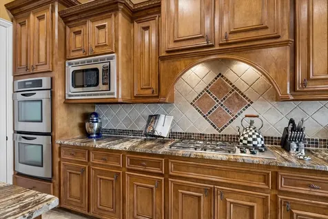 1507 Waterside Drive League City TX 77573