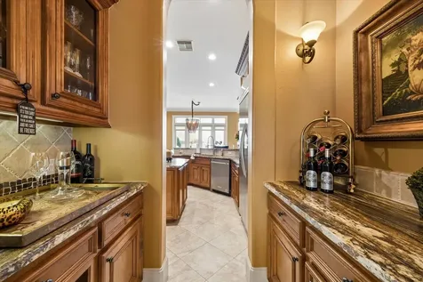 1507 Waterside Drive League City TX 77573