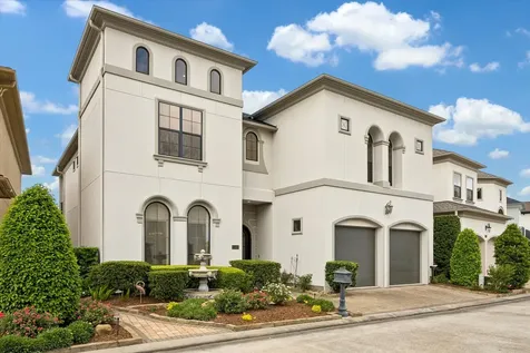 1507 Waterside Drive League City TX 77573