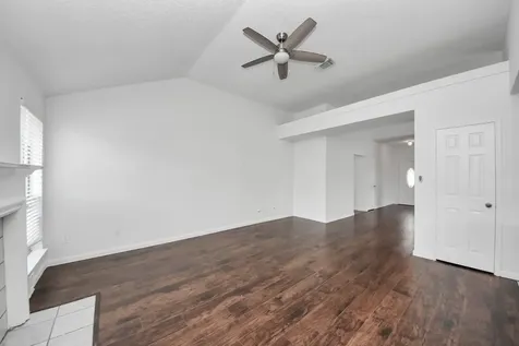 1722 Newmark Drive Houston TX 77014