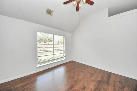 1722 Newmark Drive Houston TX 77014