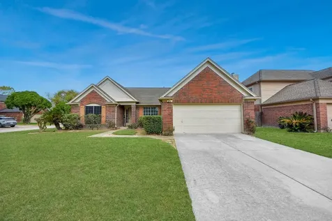 1722 Newmark Drive Houston TX 77014