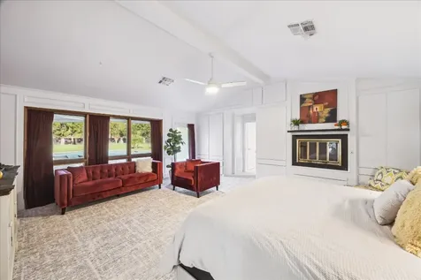 1717 S Columbia Drive West Columbia TX 77486