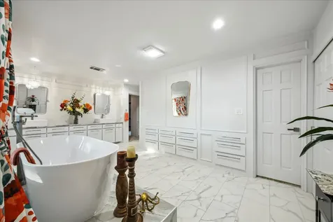 1717 S Columbia Drive West Columbia TX 77486
