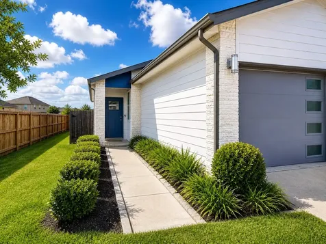 12566 Fleet River Road Houston TX 77047