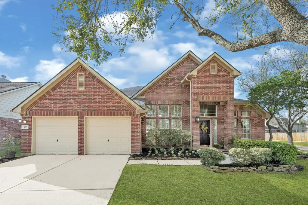 3217 Flower Reef Circle League City TX 77573