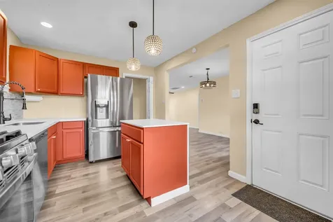 2915 Robertson Street Houston TX 77009
