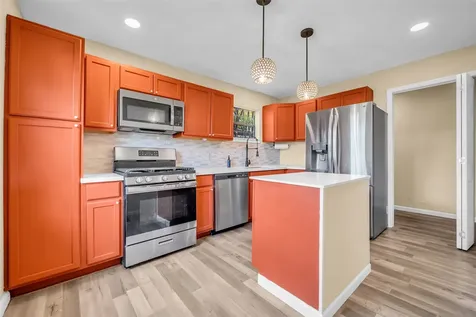 2915 Robertson Street Houston TX 77009