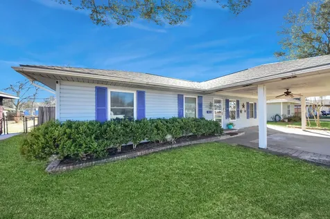 12118 Palmbeach Street Houston TX 77034