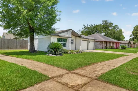 9623 Seeker Street Houston TX 77078