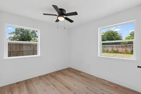 9623 Seeker Street Houston TX 77078