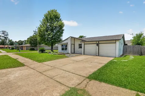 9623 Seeker Street Houston TX 77078