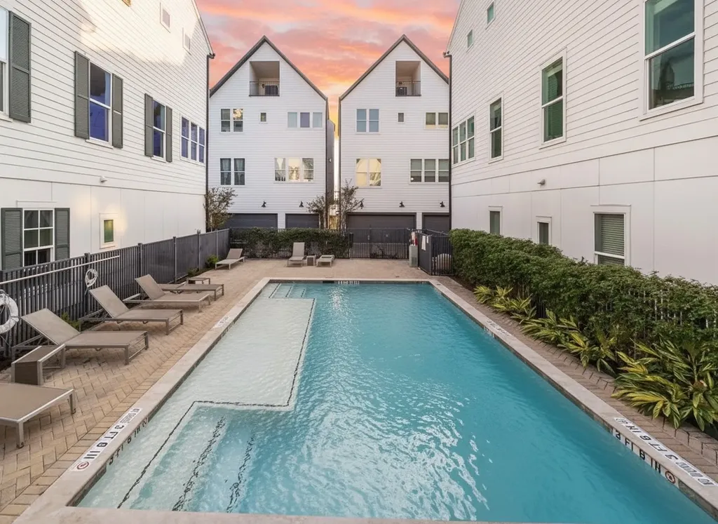 3407 Timbergrove Oaks Street Houston TX 77008