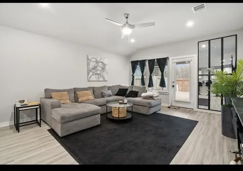 12817 Tokenhouse Lane Houston TX 77047