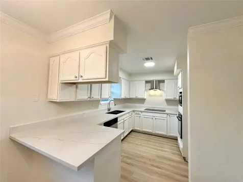 9539 Beverlyhill Street Houston TX 77063