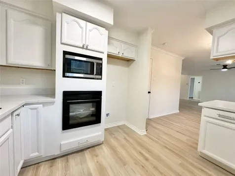 9539 Beverlyhill Street Houston TX 77063