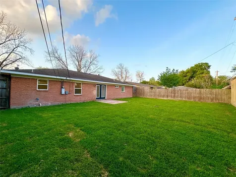 9539 Beverlyhill Street Houston TX 77063