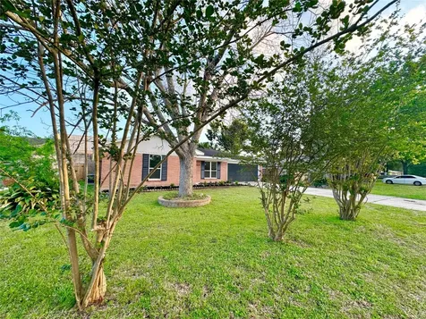 9539 Beverlyhill Street Houston TX 77063
