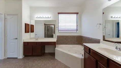 13202 Indigo Creek Lane Pearland TX 77584