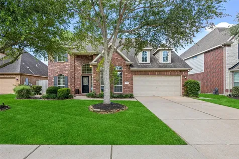 1111 Haye Road Friendswood TX 77546