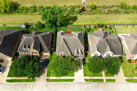 1111 Haye Road Friendswood TX 77546