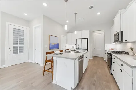 5213 Amber Sunrise Drive Houston TX 77018