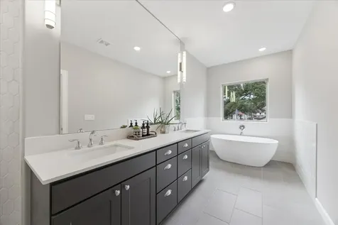 5213 Amber Sunrise Drive Houston TX 77018