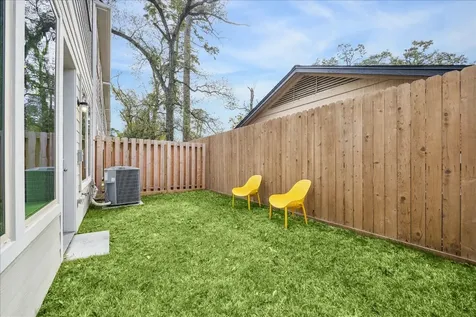 5213 Amber Sunrise Drive Houston TX 77018