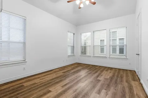 1303 Sherwood Point Lane Houston TX 77043