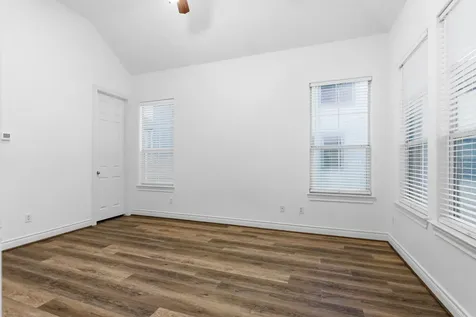 1303 Sherwood Point Lane Houston TX 77043