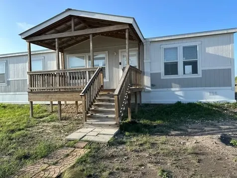 6635 County Road 152 Pawnee TX 78102