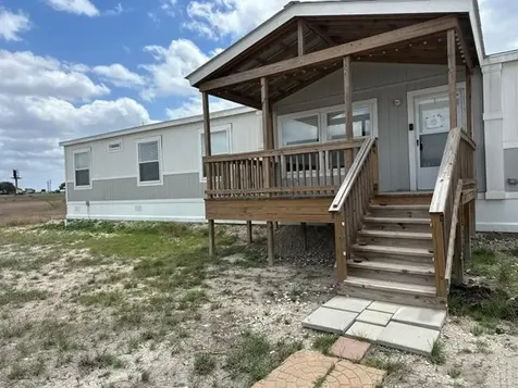 6635 County Road 152 Pawnee TX 78102