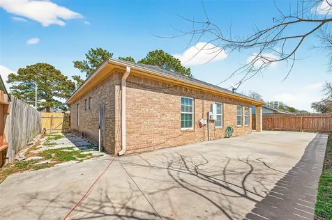 16611 Moary Firth Drive North Houston TX 77084